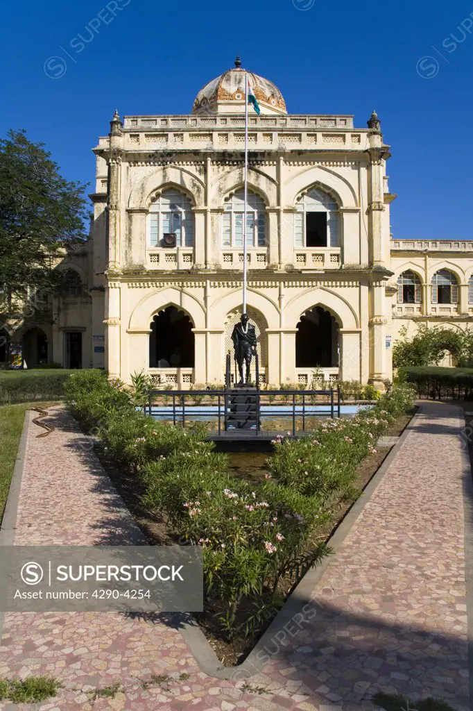 Gandhi Memorial Museum, Tamukkam Palace, Madurai, Tamil Nadu, India ...