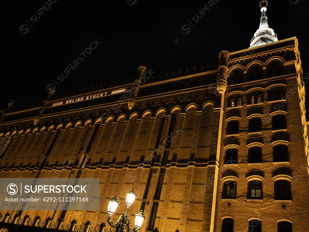 Italy, Veneto, Venice, Molino Stucky, Hilton Hotel by night on the Giudecca