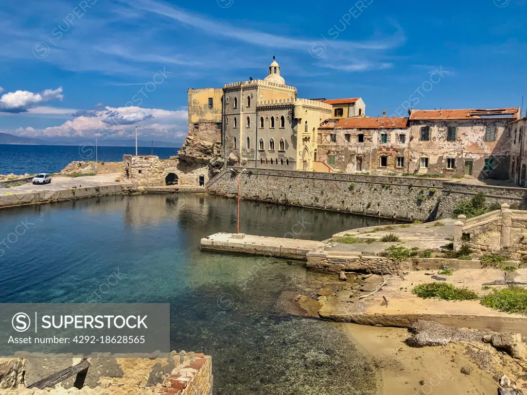 Europe, Italy, Tuscany, Tyrrhenian Sea, Pianosa Island, Specola Palace