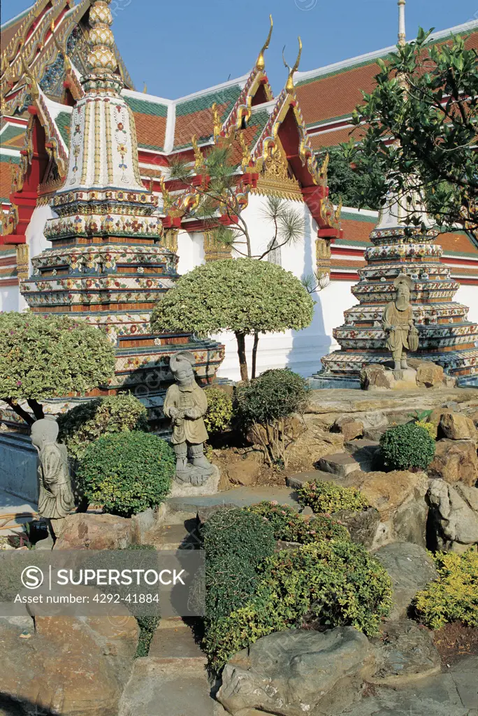 Traditional thai garden inspired by the chinese rock gardens, Wat Po Monastery, Bangkok, Thailand