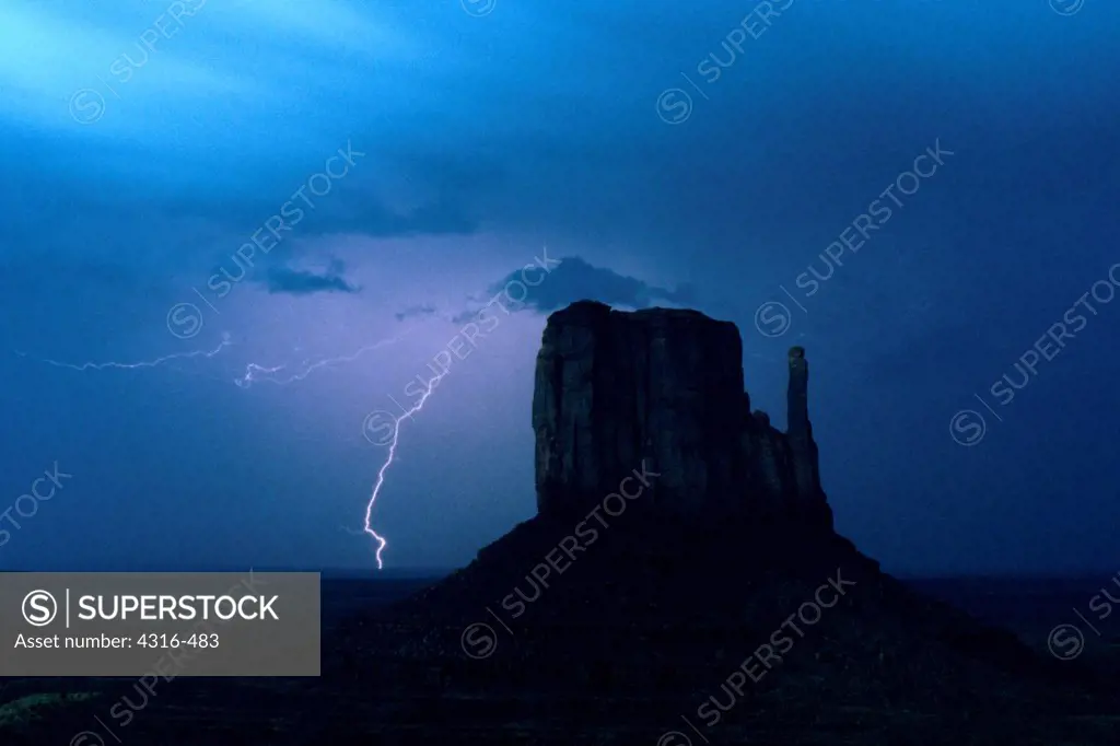 Lightning Silhouettes West Mitten Butte