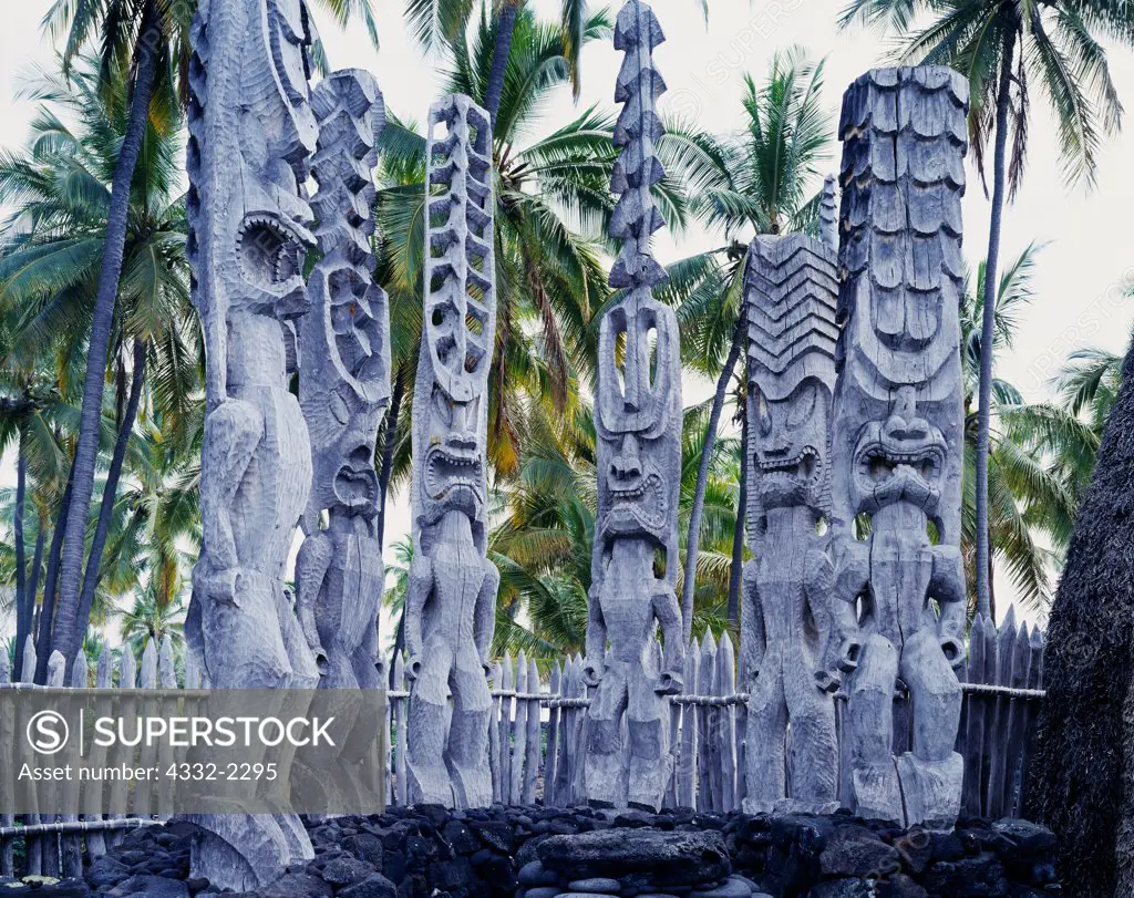 Replicas of ancient Hawaiian deities carved from 'ohi'a wood, City of Refuge, Pu'uhonua o Honaunau National Historical Park, Big Island of Hawaii.