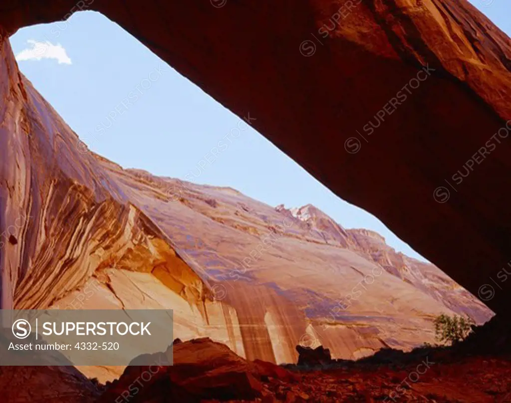 Wrather Arch carved from Navajo Sandstone, Wrather Canyon, Paria Canyon-Vermilion Cliffs Wilderness, Arizona.