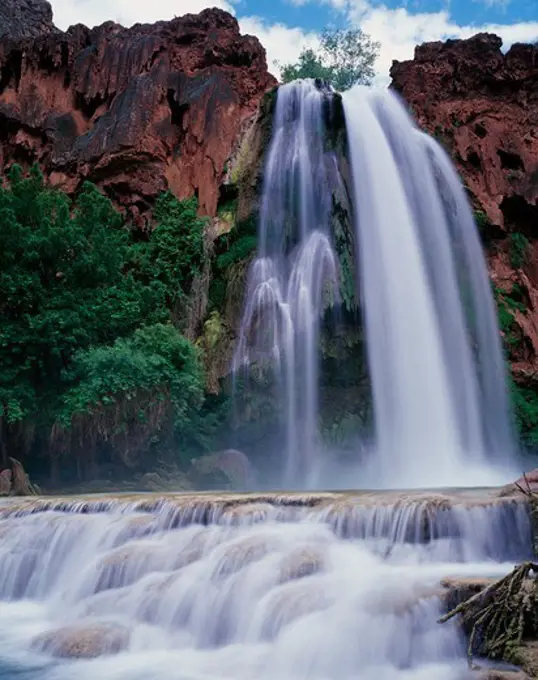 Havasu Falls, Havasu Canyon of the Grand Canyon, Havasupai Reservation, Arizona.