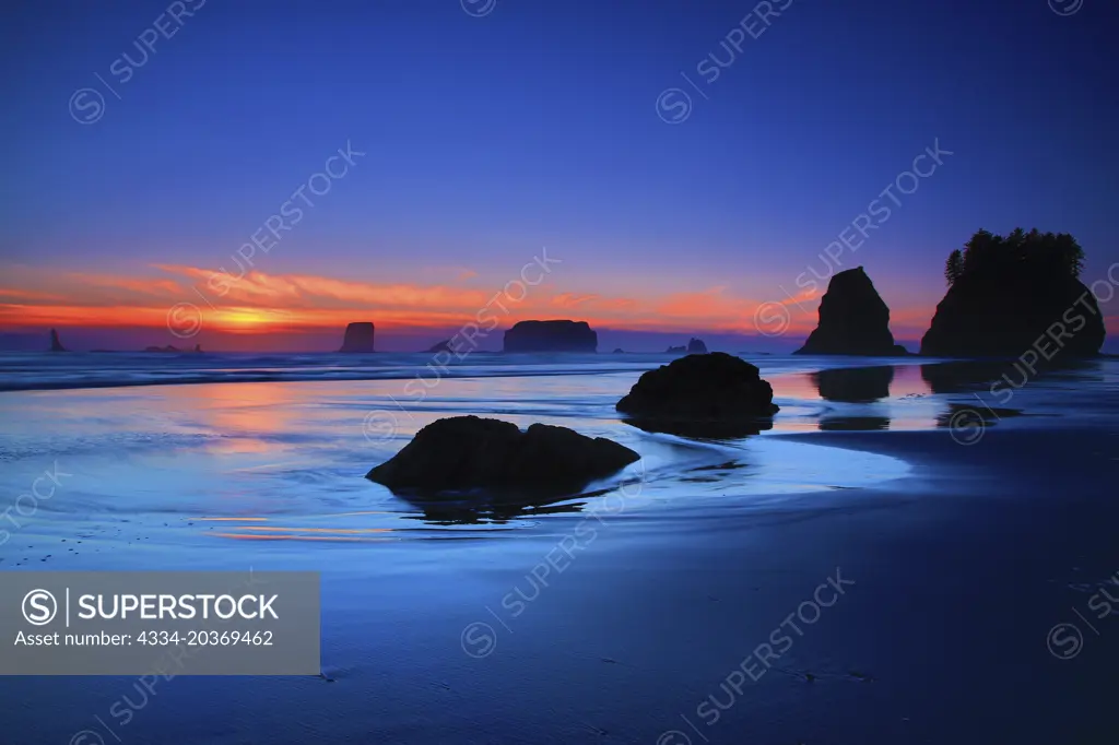 Sunset From Second Beach in Olympic National Park in Washington