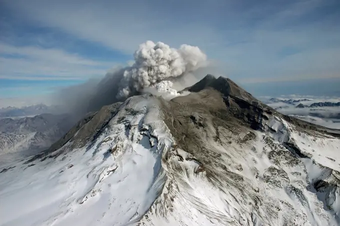 Eruption of Redoubt Volcano