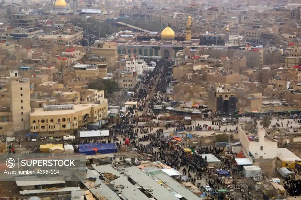 Pilgrimage to Imam Husayn Shrine in Karbala