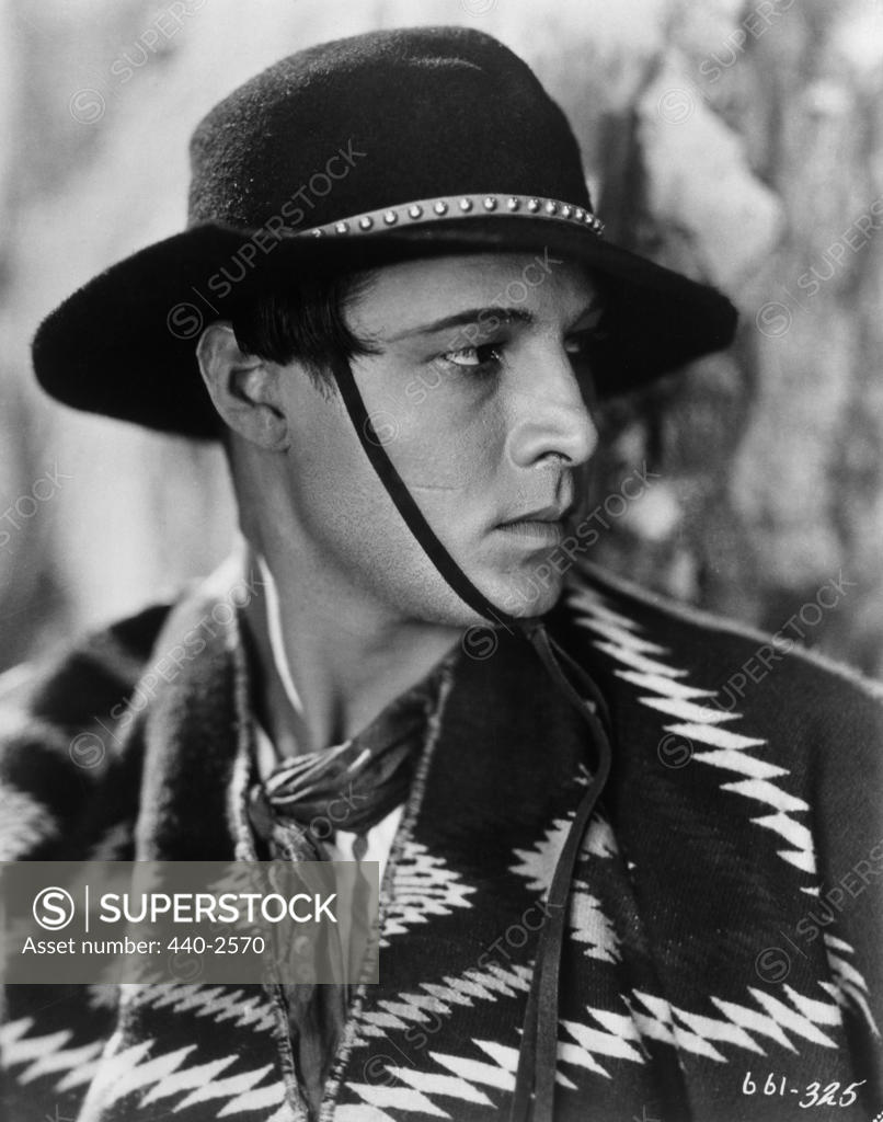 Rudolph Valentino 1924 Actor (1895-1926) - SuperStock