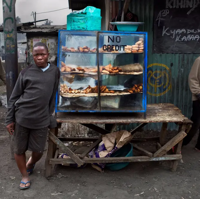 Street vendor selling food, Nairobi, Kenya.