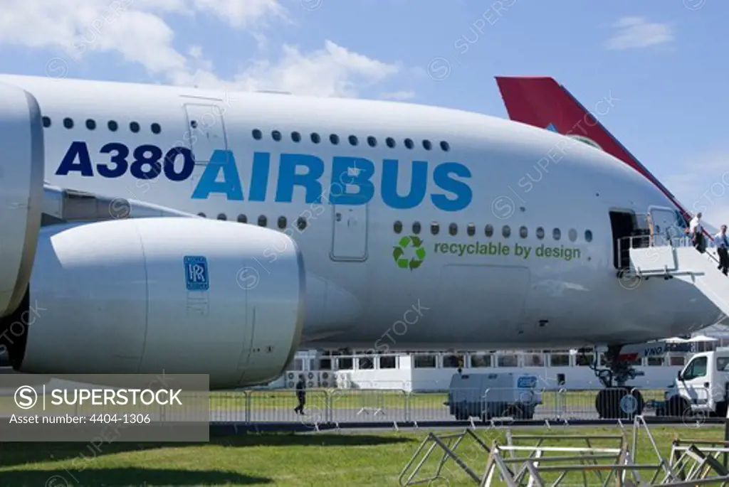 Airbus A380 with slogan: Recyclable by design