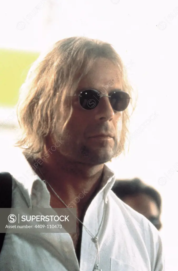 Bruce willis sunglasses hot sale in the jackal