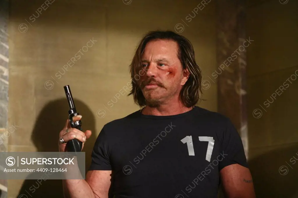 MICKEY ROURKE in 13 (2010), directed by GELA BABLUANI.