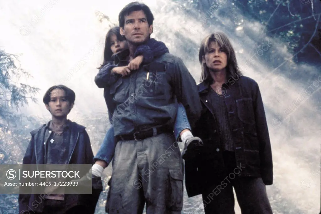 PIERCE BROSNAN, LINDA HAMILTON, JAMIE RENEE SMITH and JEREMY FOLEY in DANTE'S PEAK (1997), directed by ROGER DONALDSON.