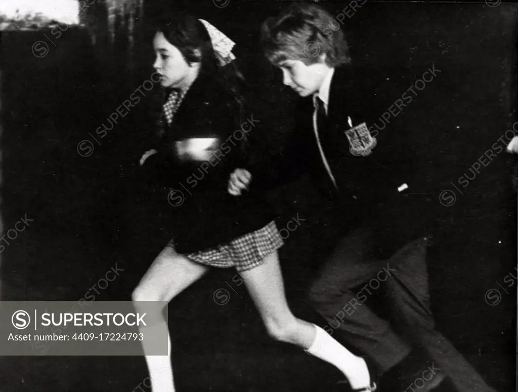 MARK LESTER and TRACY HYDE in MELODY (1971), directed by WARIS HUSSEIN.