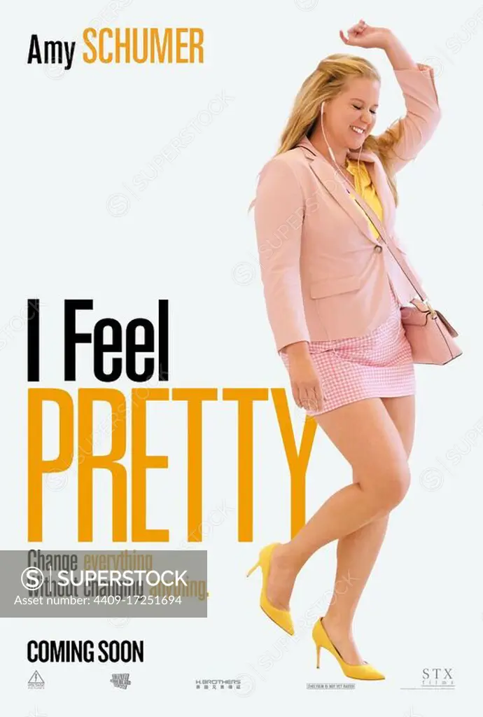 AMY SCHUMER in I FEEL PRETTY (2018), directed by ABBY KOHN and MARC SILVERSTEIN.