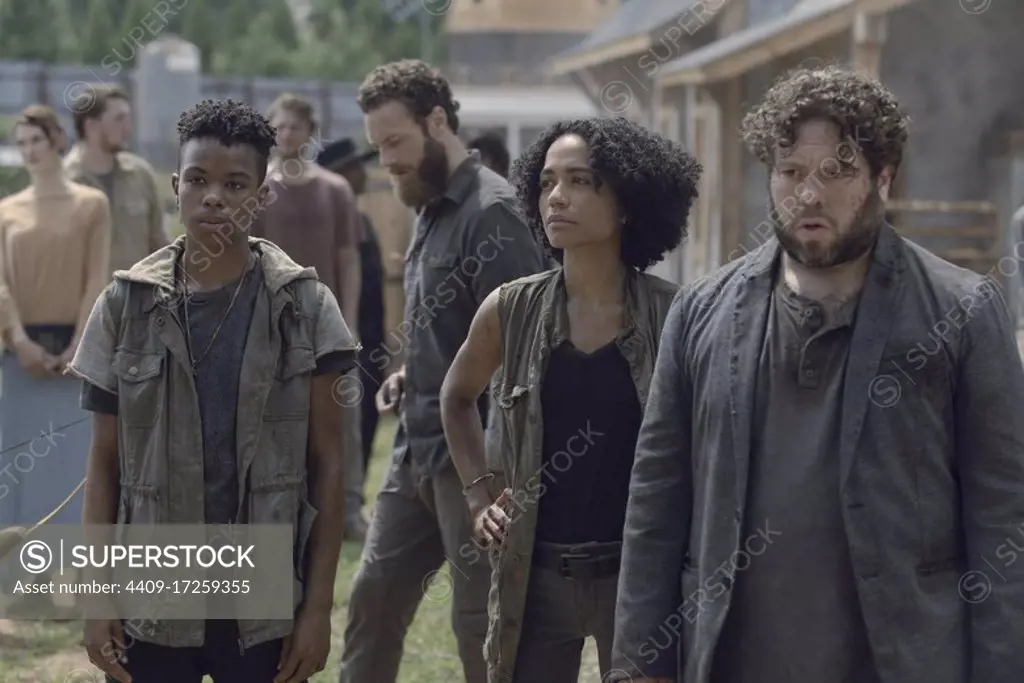 DAN FOGLER, LAUREN RIDLOFF, ANGEL THEORY and ROSS MARQUAND in THE WALKING DEAD (2010), directed by FRANK DARABONT. Season 9 Chapter 6.