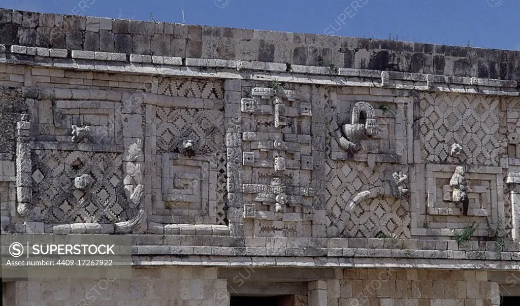 CUADRANGULO MONJAS-EDIFICIO PONIENTE-FRISO-DET SERPIENTE. Location: CUADRANGULO DE LAS MONJAS. UXMAL. CIUDAD DE MEXICO.