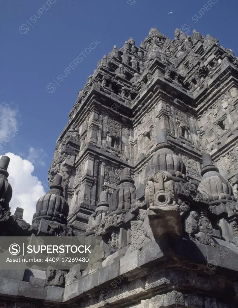 TEMPLO-DET SUP-ESCULTURAS Y RELIEVES DE EPOPEYA"RAMAYANA". Location: TEMPLOS DE PRAMBANAN. Java. INDONESIA.