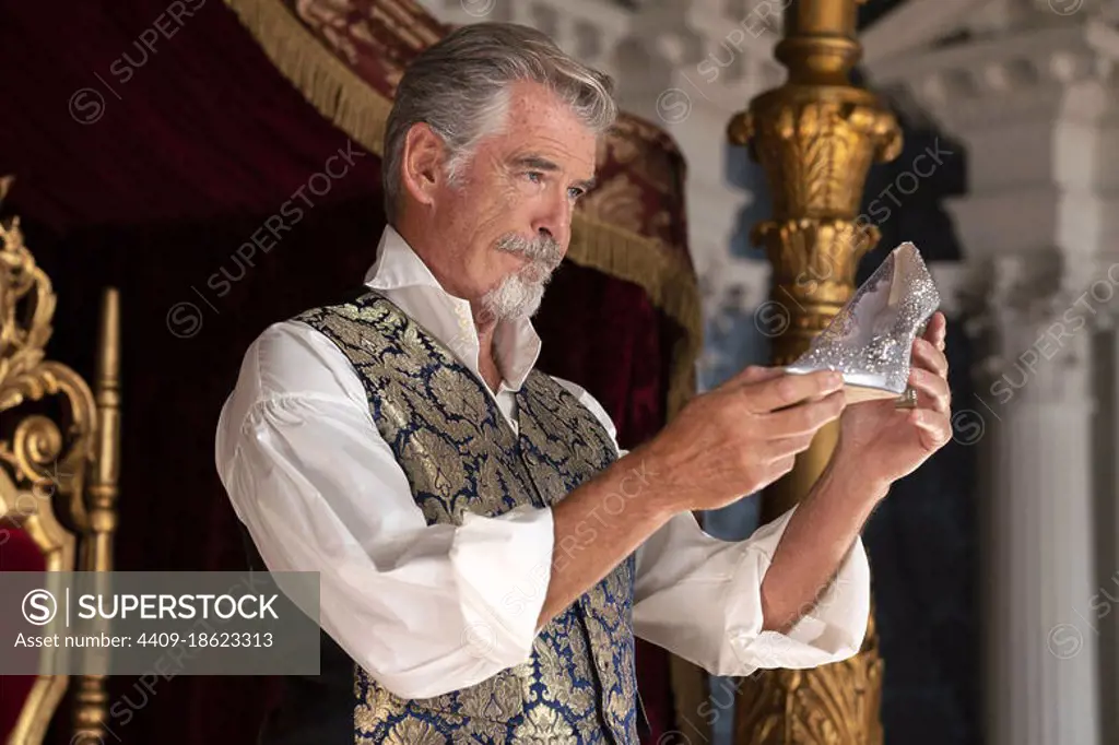 PIERCE BROSNAN in CINDERELLA (2021), directed by KAY CANNON.