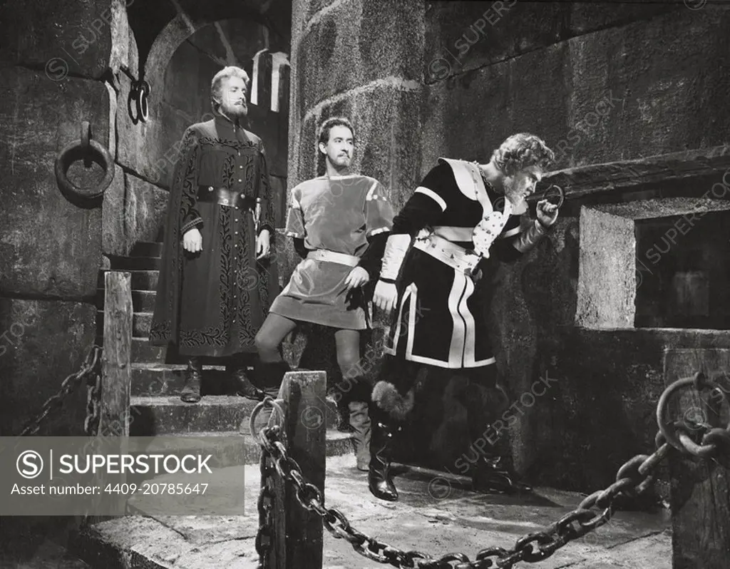 LUIS PRENDES, JAVIER ESCRIVA and JAVIER LOZOYA in KING OF THE VIKINGS (1960) -Original title: EL PRINCIPE ENCADENADO-.