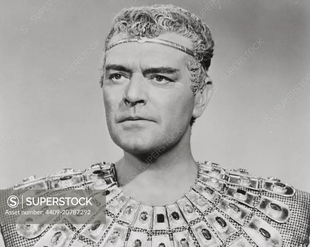 JACK HAWKINS in LAND OF THE PHARAOHS (1955), directed by HOWARD HAWKS.