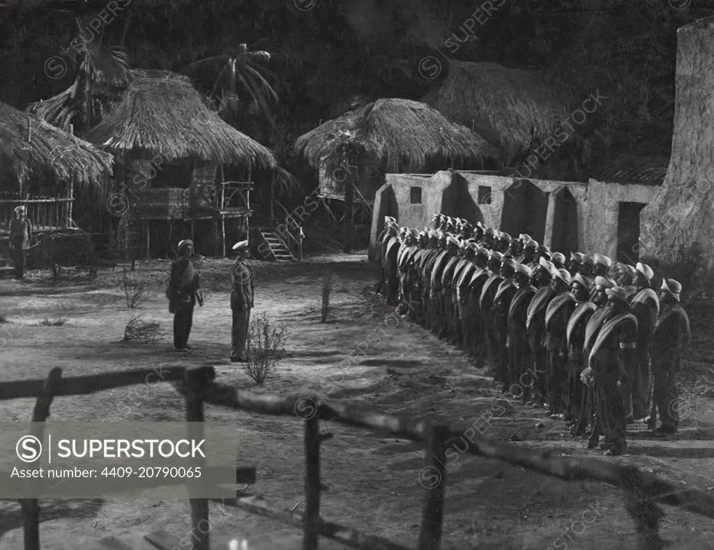 LOS ULTIMOS DE FILIPINAS (1945), directed by ANTONIO ROMAN.