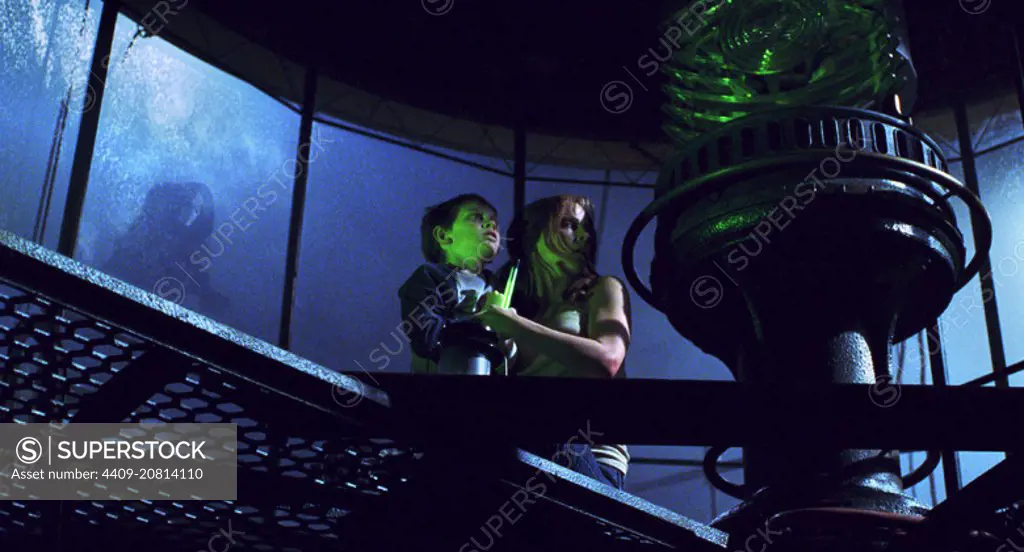 LEE CORMIE and EMMA CAULFIELD in DARKNESS FALLS (2003), directed by JONATHAN LIEBESMAN. Copyright: Editorial use only. No merchandising or book covers. This is a publicly distributed handout. Access rights only, no license of copyright provided. Only to be reproduced in conjunction with promotion of this film.