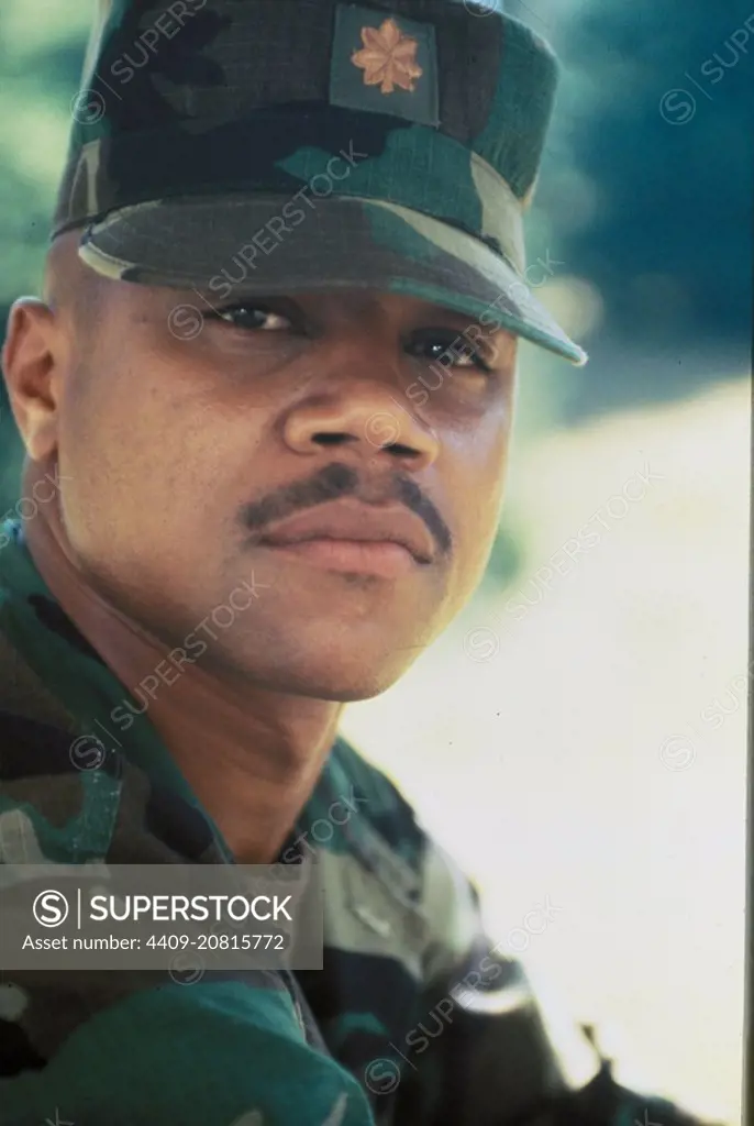 CUBA GOODING JR. in OUTBREAK (1995), directed by WOLFGANG PETERSEN.