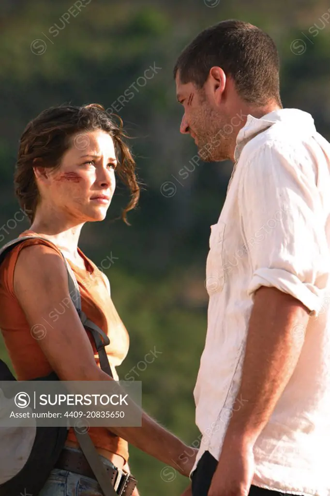 EVANGELINE LILLY and MATTHEW FOX in LOST (2004).