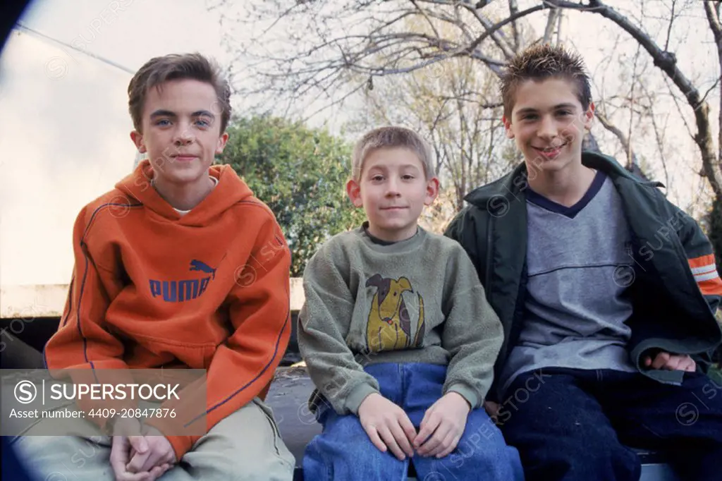 FRANKIE MUNIZ, JUSTIN BERFIELD and ERIK PER SULLIVAN in MALCOLM IN THE MIDDLE (2000) -Original title: MALCOLM IN THE MIDDLE-TV-, directed by KEN KWAPIS. Temporada 2.
