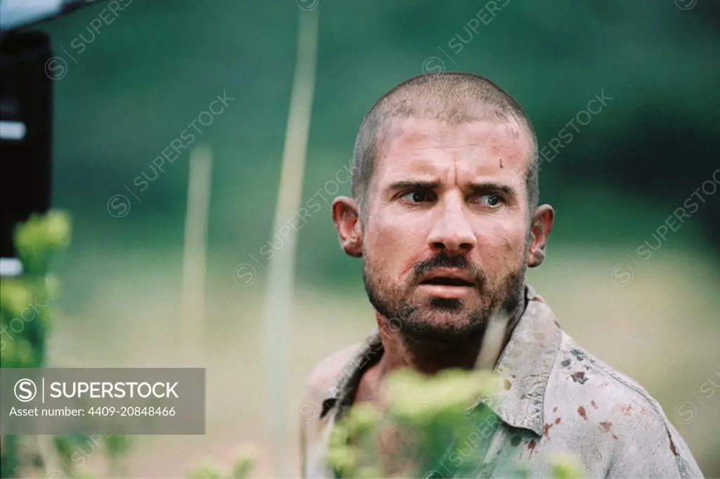 DOMINIC PURCELL in PRIMEVAL (2007), directed by MICHAEL KATLEMAN.