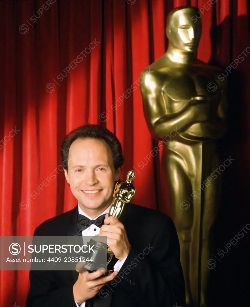 The 72th Academy Awards / 2000. Billy Crystal host of the 71st Oscar Night.