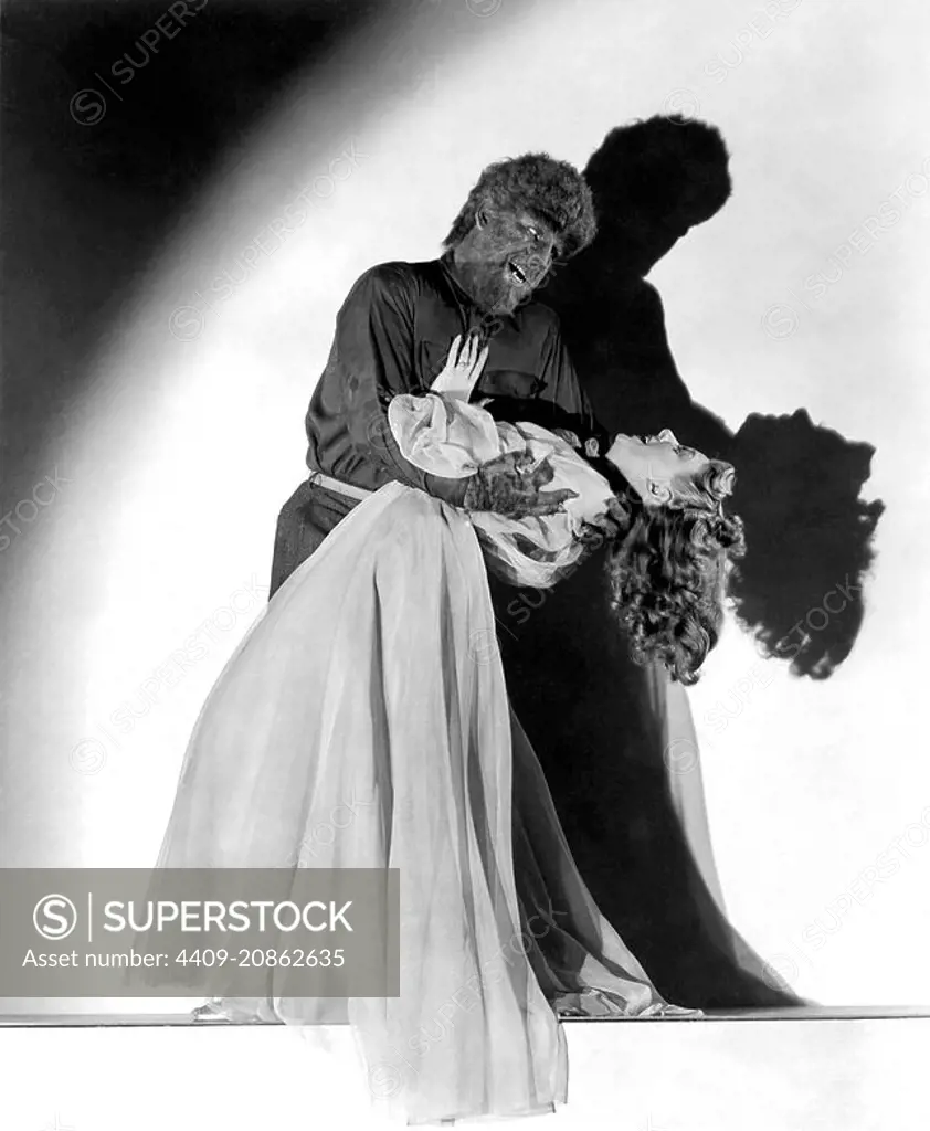 LON CHANEY JR. and EVELYN ANKERS in THE WOLF MAN (1941), directed by GEORGE WAGGNER.