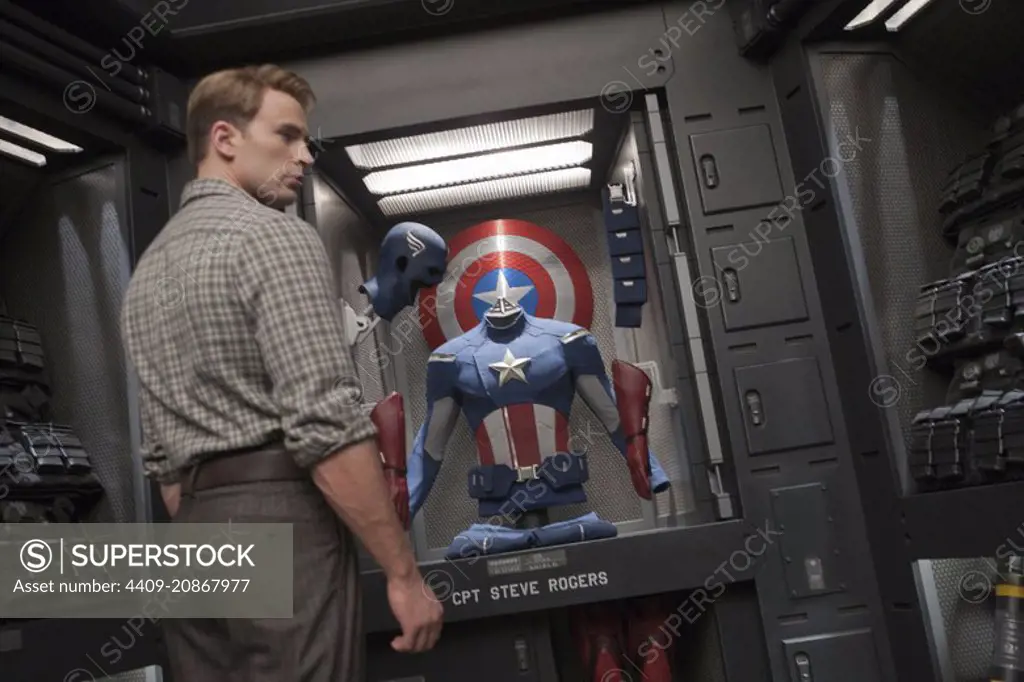 CHRIS EVANS in THE AVENGERS (2012), directed by JOSS WHEDON.