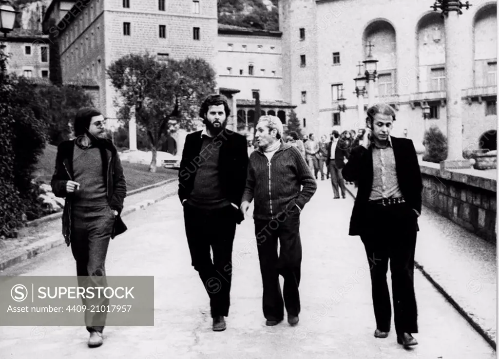 LLegada a Barcelona de Marcelino Camacho a la salida de la cárcel después de 27 años de prisión y visita al Monastério de Montserrat 1975.