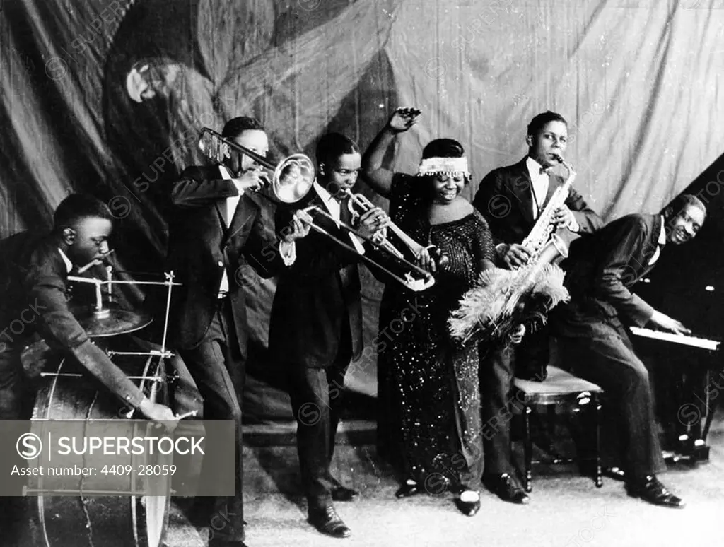 Ma Rainey con la Georgia Jazz Band. Chicago, 1923.