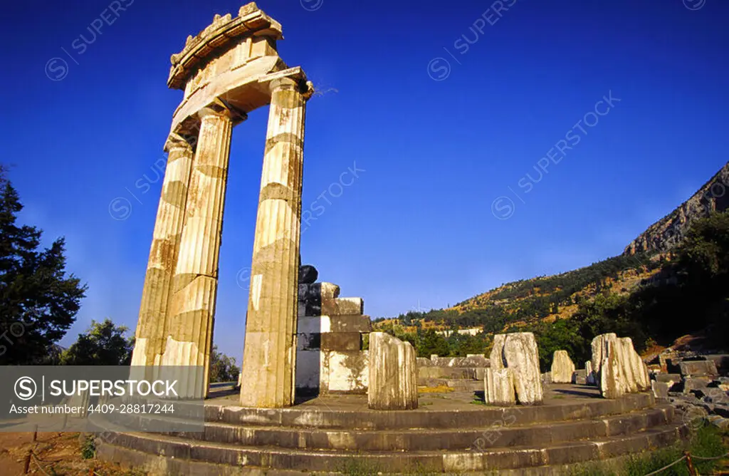 Santuario de Apolo en las laderas del monte Parnaso. Delfos. Sterea Ellada.Grecia.