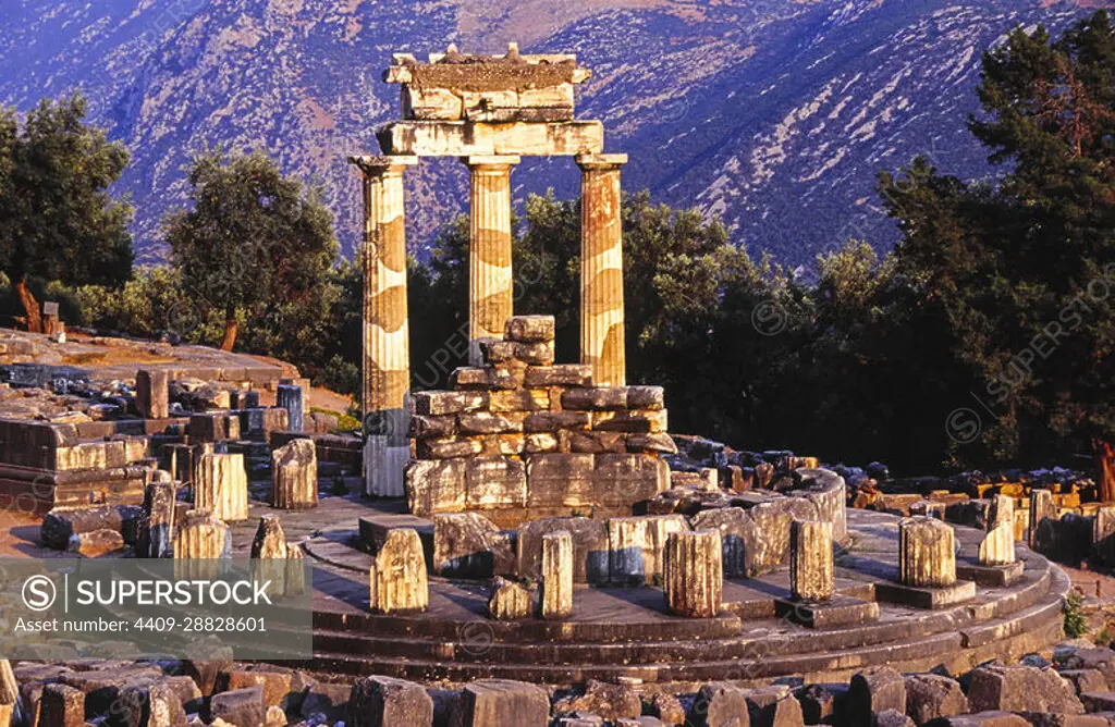 Santuario de Apolo en las laderas del monte Parnaso. Delfos. Sterea Ellada.Grecia.