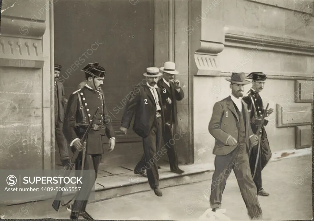 Barcelona 1906. Arrest of the forgers Sebasti n Ben tez 1