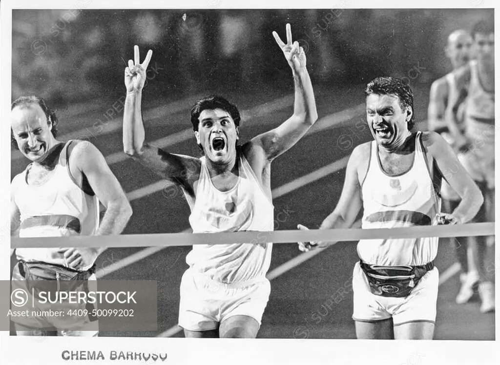 08/08/1992. From left to right, Paco Mir, Joan Gràcia and Carles Sans, during their parody on the marathon at the closing ceremony of the Barcelona 92 Olympic Games.