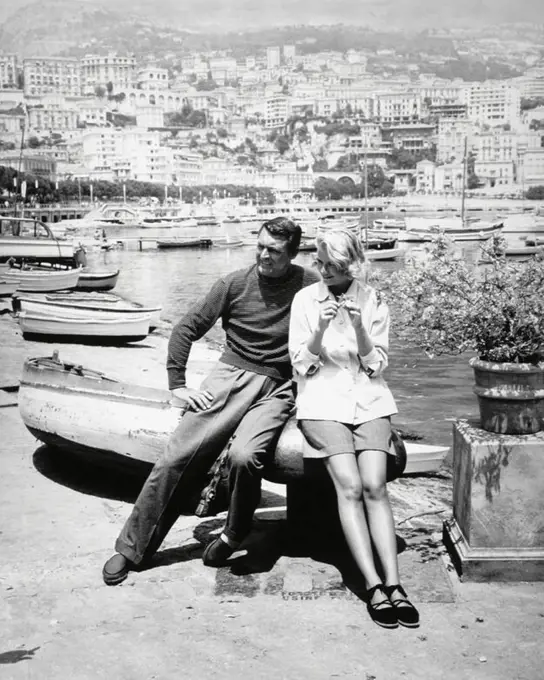 CARY GRANT and PRINCE RAINIER in TO CATCH A THIEF (1955), directed by ALFRED HITCHCOCK. Puerto de Monaco.