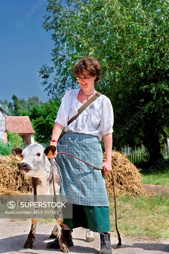 Alsatian dressed as peasants and Veal France