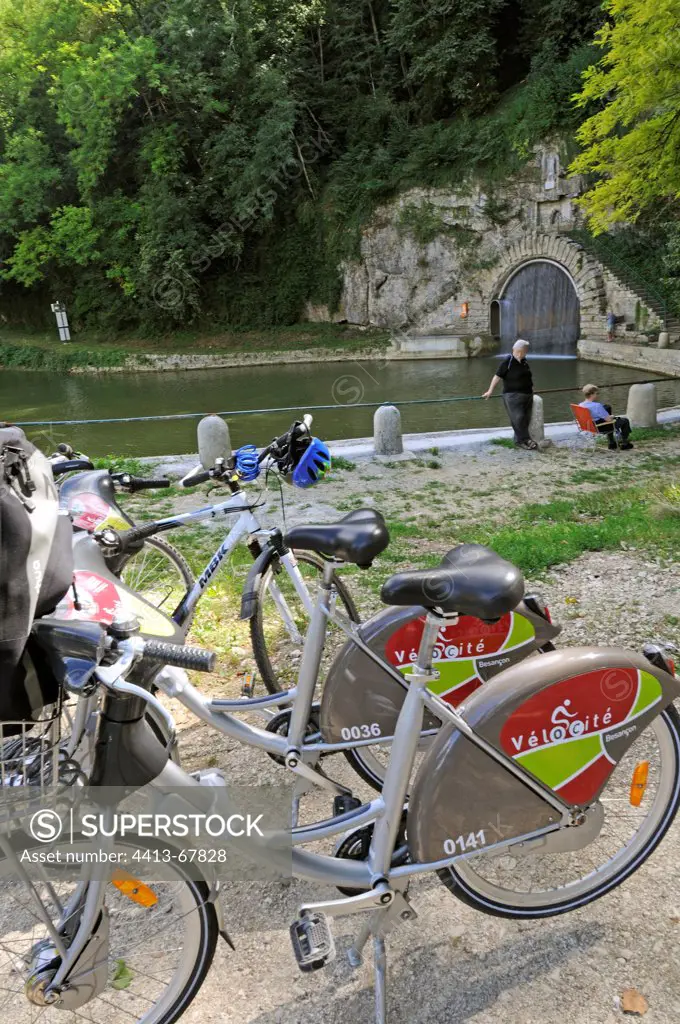 Cyclists along the Rhone-Rhine canal on bicycle Euro 6