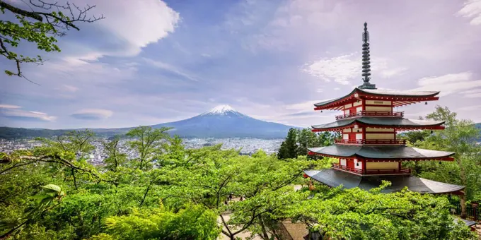 Mont Fuji's view on Chureito pagoda, Japan