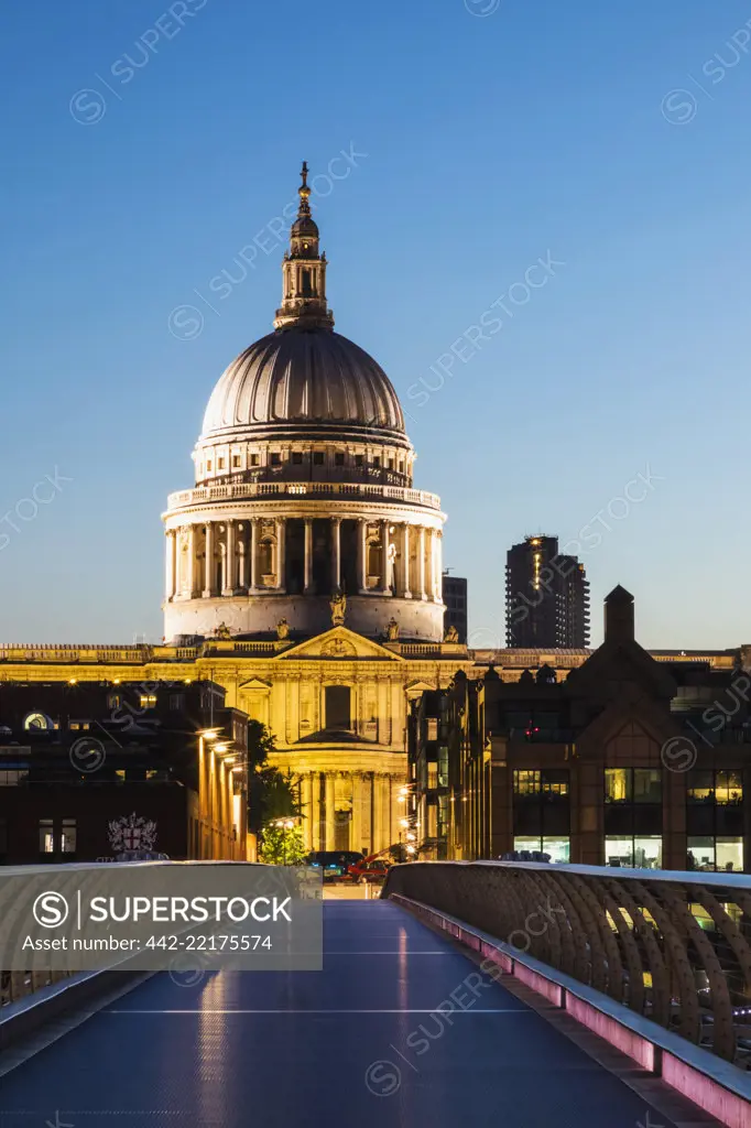 England, London, City of London, St Paul's Cathedral and Millenium Bridge