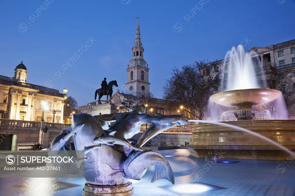 UK, London, Trafalgar Square Fountain