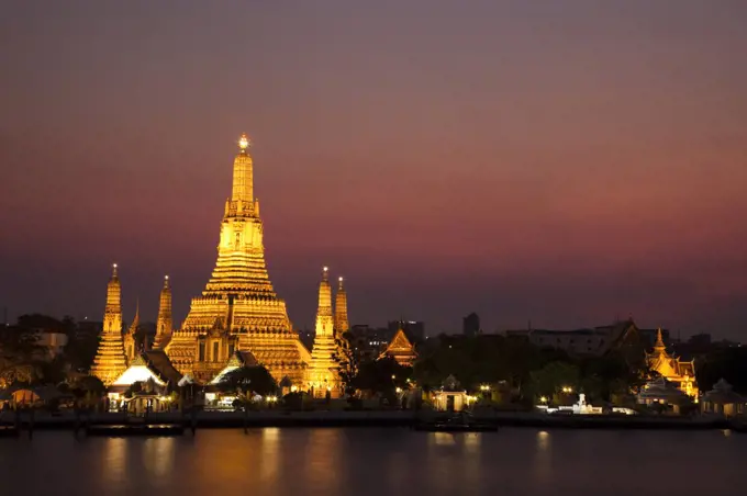 Temple at the waterfront, Wat Arun, Chao Phraya River, Bangkok, Thailand