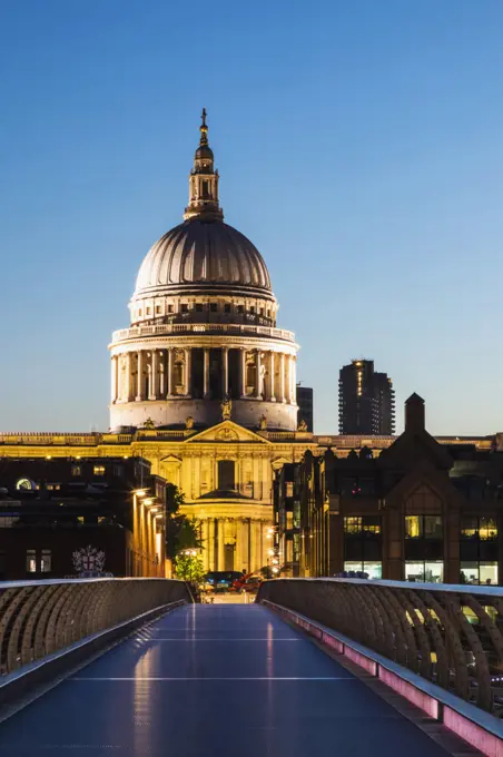 England, London, City of London, St Paul's Cathedral and Millenium Bridge