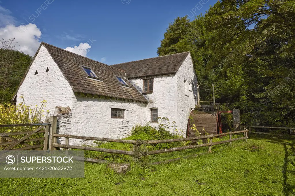 17th century watermill, Gelligroes Mill, Pontllanfraith, Sirhowy Valley, Caerphilly, South Wales, Wales, August