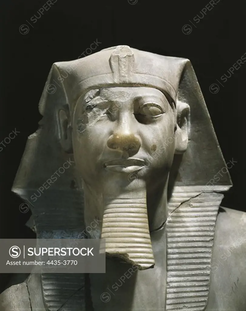 Statue of Menkaure. 2490 - 2472 BC. Detail. Egyptian art. Old Kingdom. Sculpture on rock. EGYPT. CAIRO. Cairo. Egyptian Museum. Proc: EGYPT. GIZA. Giza.